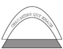 Cổng chào có dòng chữ CHÀO MỪNG QUÝ KHÁCH