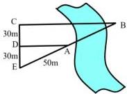 Sơ đồ đo khoảng cách AB giữa hai bên bờ sông với các điểm C, D, E, A, B, trong đó CD = 30m, DE = 30m, EA = 50m và AD // BC