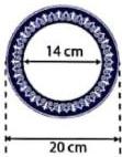 đĩa sứ viền tráng men xanh với đường kính trong 14 cm và đường kính ngoài 20 cm